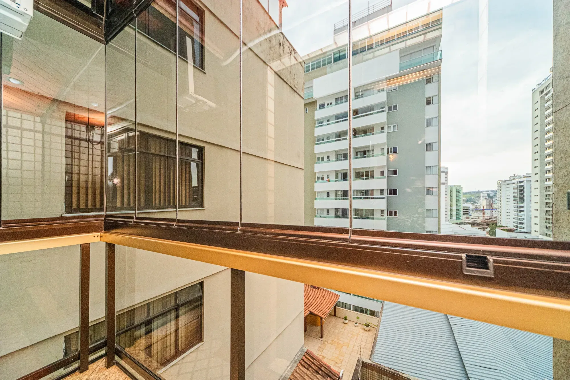 Imagem Apartamento com 3 Quartos à Venda, 150 m² em Centro - Juiz de Fora