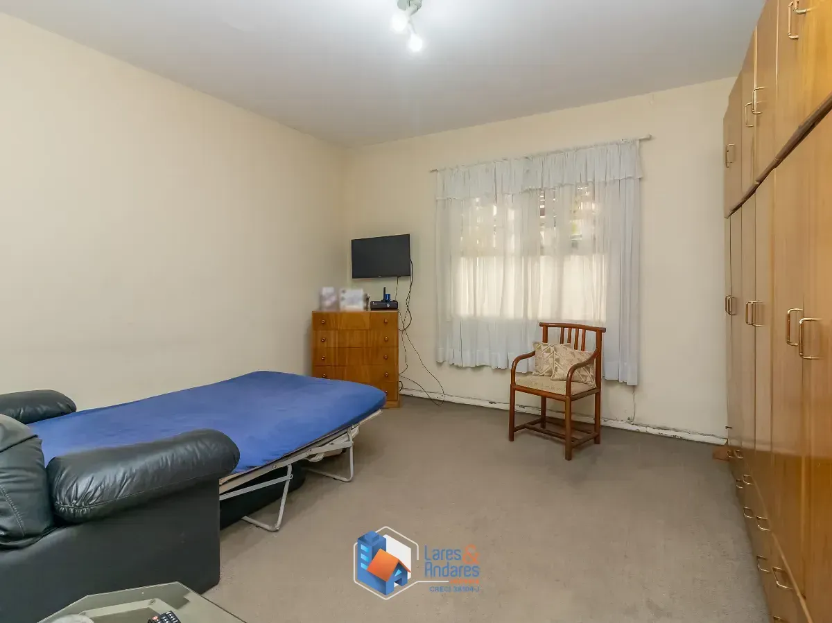 Imagem Sobrado para venda em Vila Paiva com 4 quartos, sendo 3 suítes, 210m²