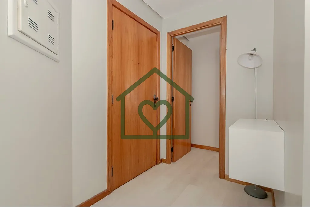 Imagem Se você busca um espaço ideal para o seu negócio, esta sala comercial é a escolha perfeita! 
Loc...