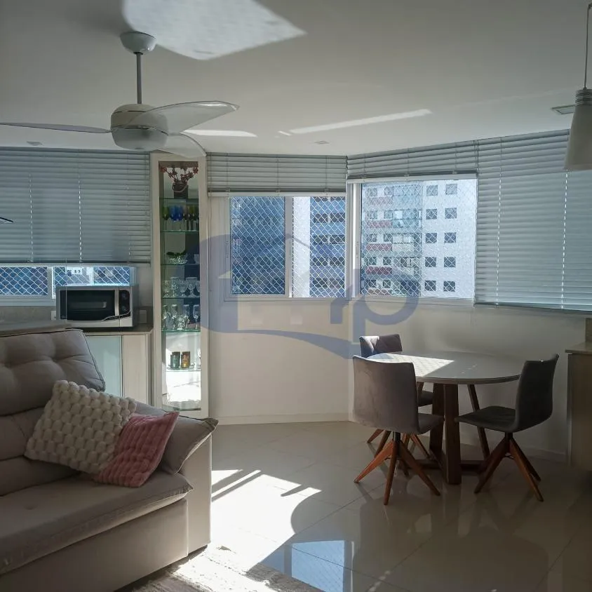 Imagem Apartamento a venda com 2 dormitorios no centro de Torres/RS