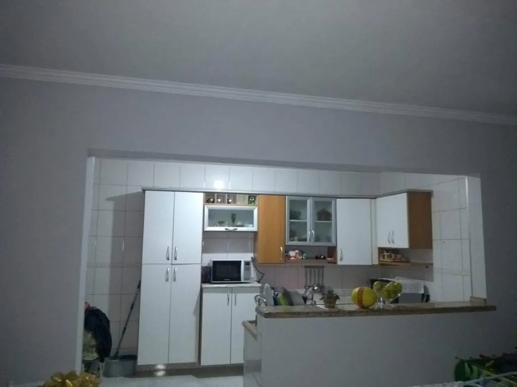 Foto do imóvel Casa à venda 3 Quartos, 1 Suite, 4 Vagas, 175M², Loteamento Residencial Andrade, Pindamonhangaba - SP