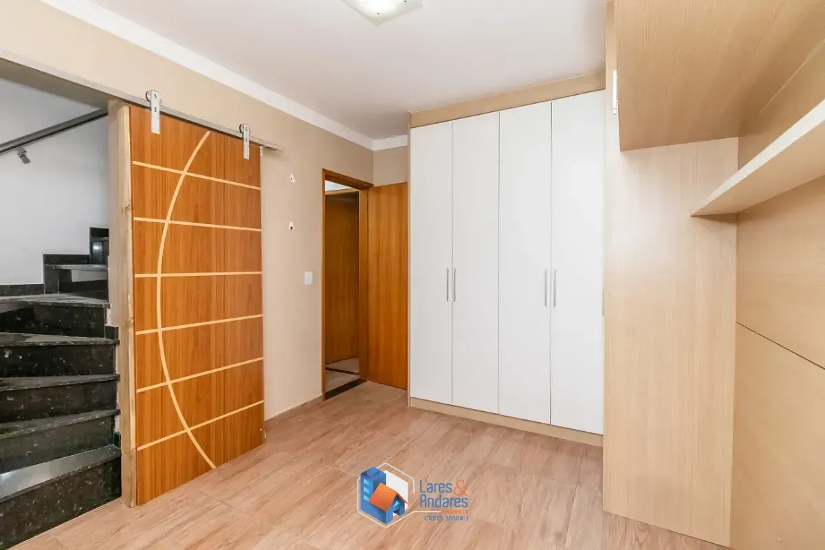 Imagem Casa no condomínio Residencial Erika para venda com 3 quartos, sendo 2 suítes, 100m²