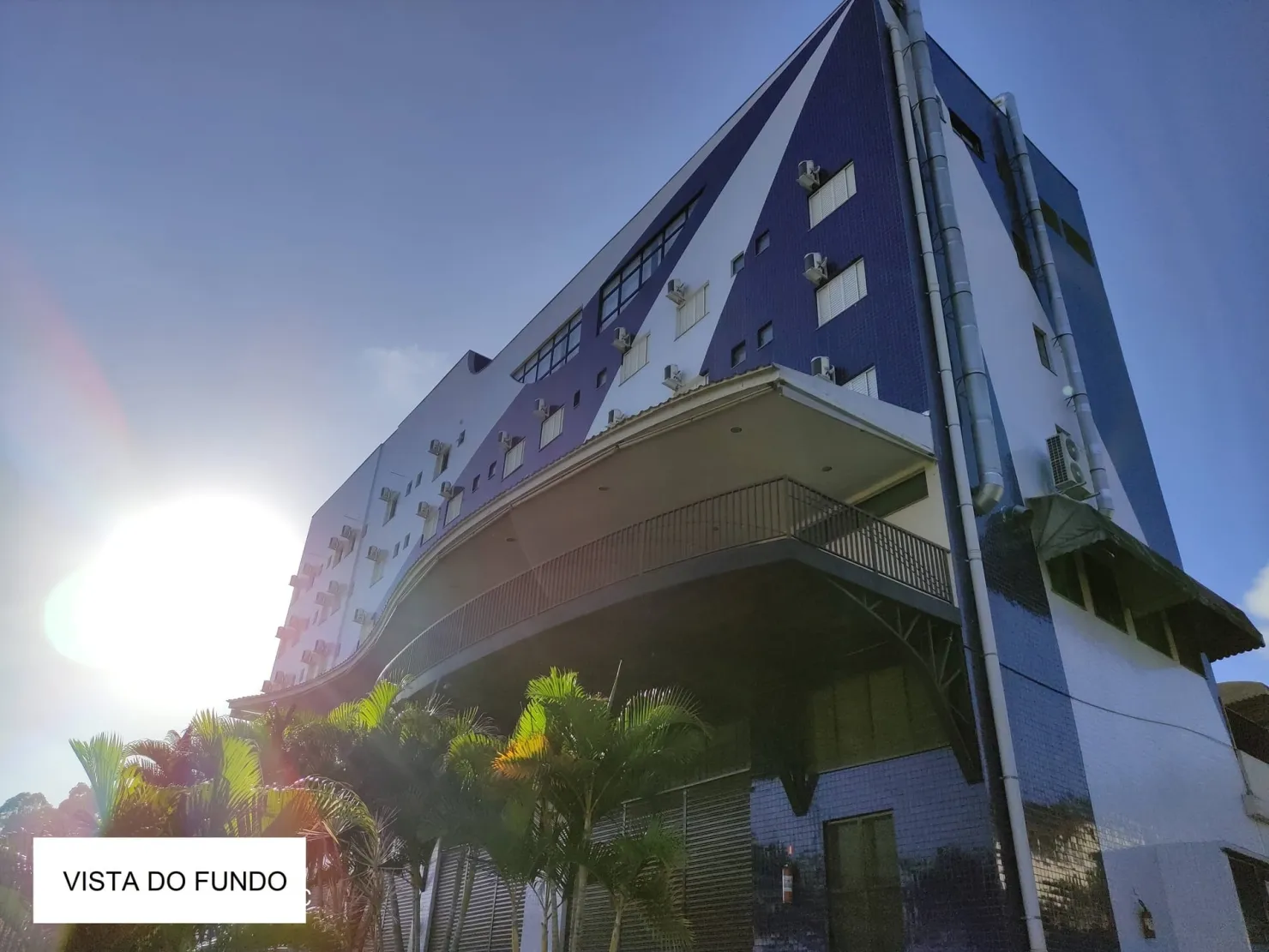 Imagem Complexo Comercial e Hoteleiro Sustentável - Oportunidade de Investimento