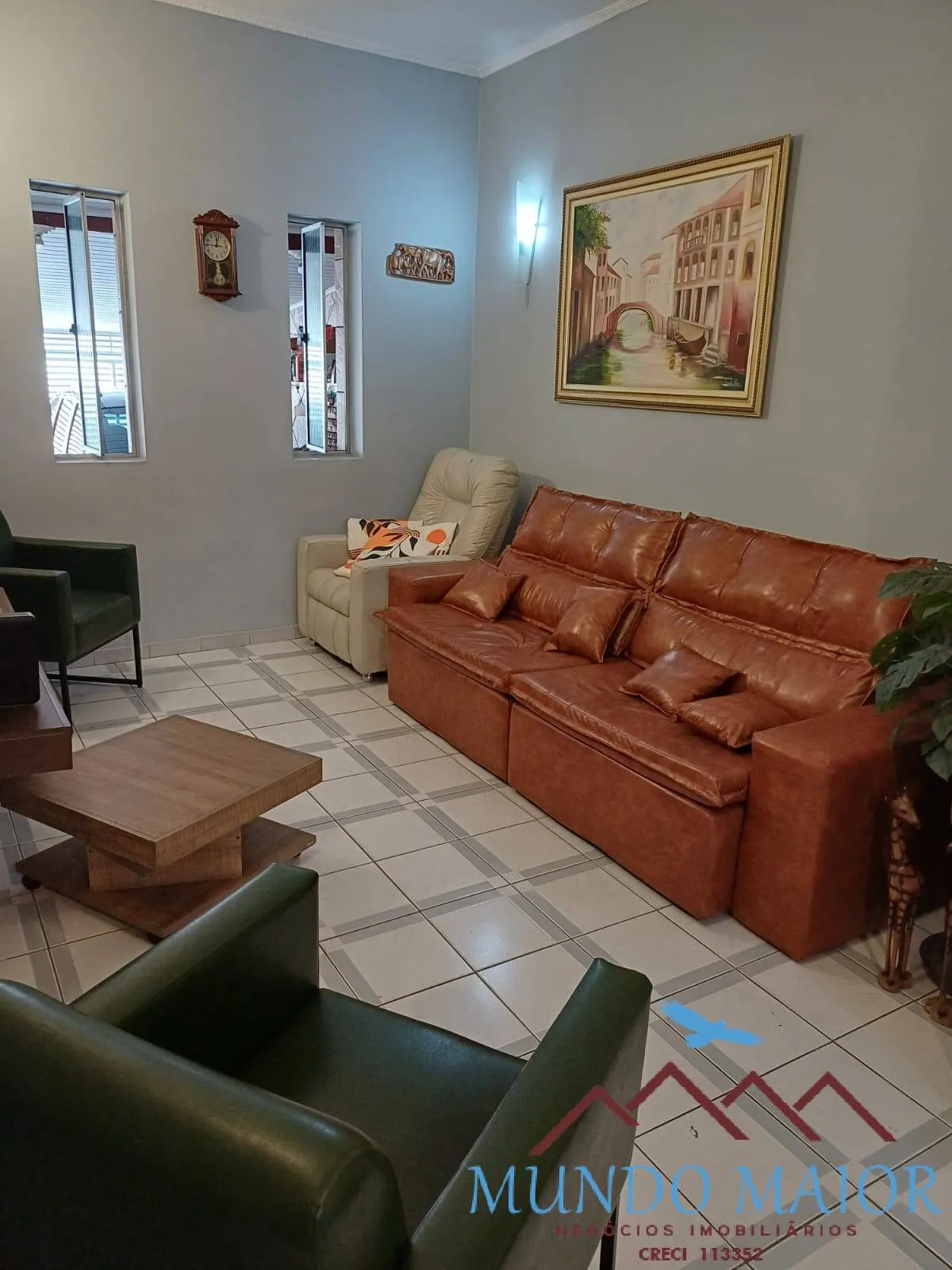Imagem Casa 3 Dormitórios com Jardim de Inverno - 3 Min a Pé do Shopping Atrium!