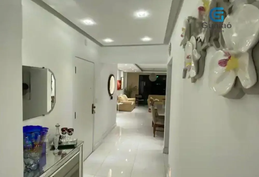 Imagem Vendo Espetacular Apartamento de Alto Padrão c/ 3 Suites na Praia de São Vicente