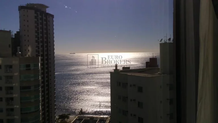 Imagem Cobertura duplex quadra mar em Balneário Camboriú;