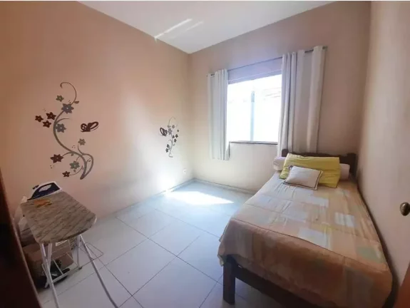 Imagem Casa Duplex, 04 Quartos, 03 Banheiros, 03 Vagas.
