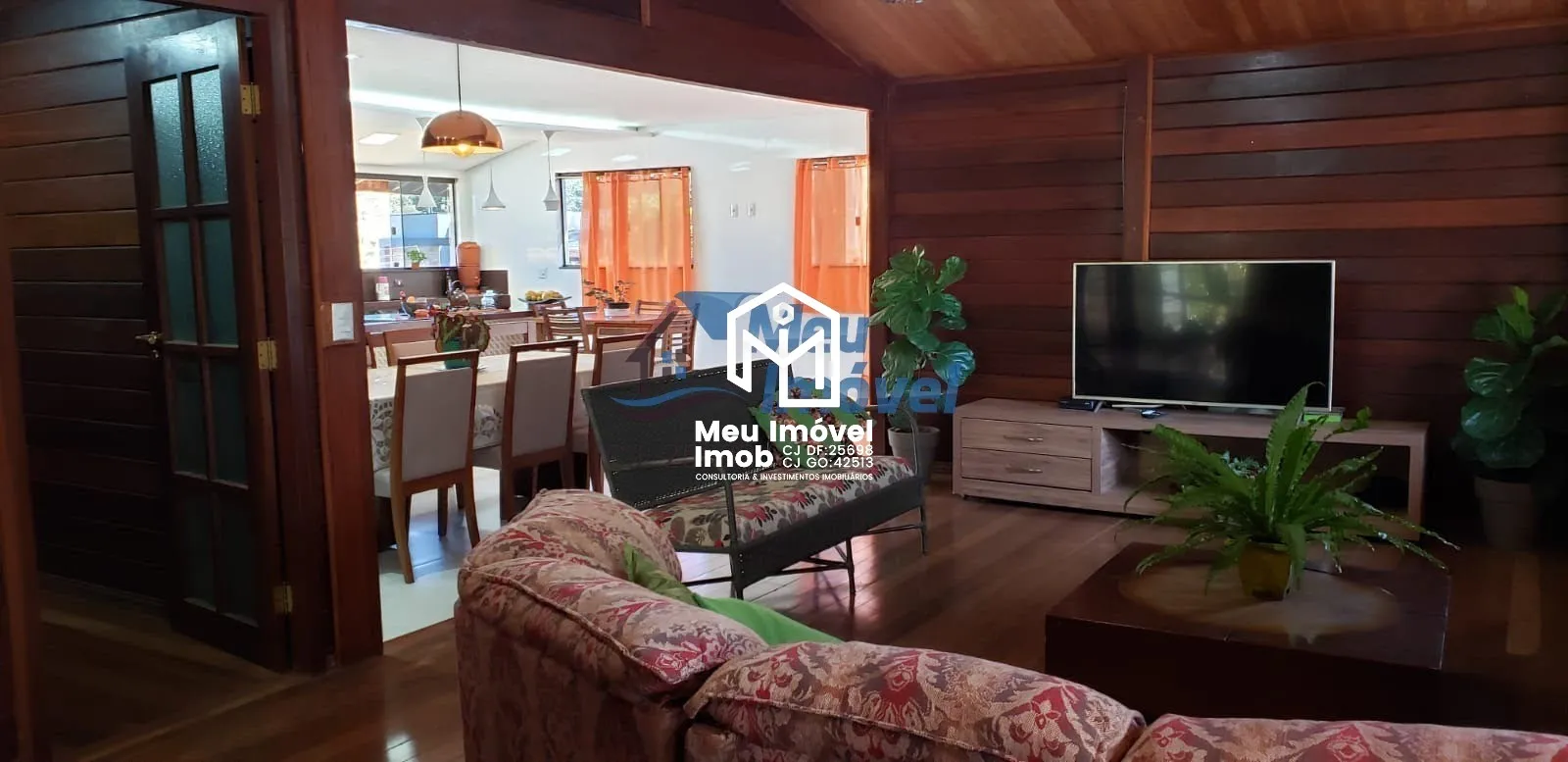 Imagem Casa 4 Quartos 1 Suíte 8 Vagas 350m² Jardim Botânico