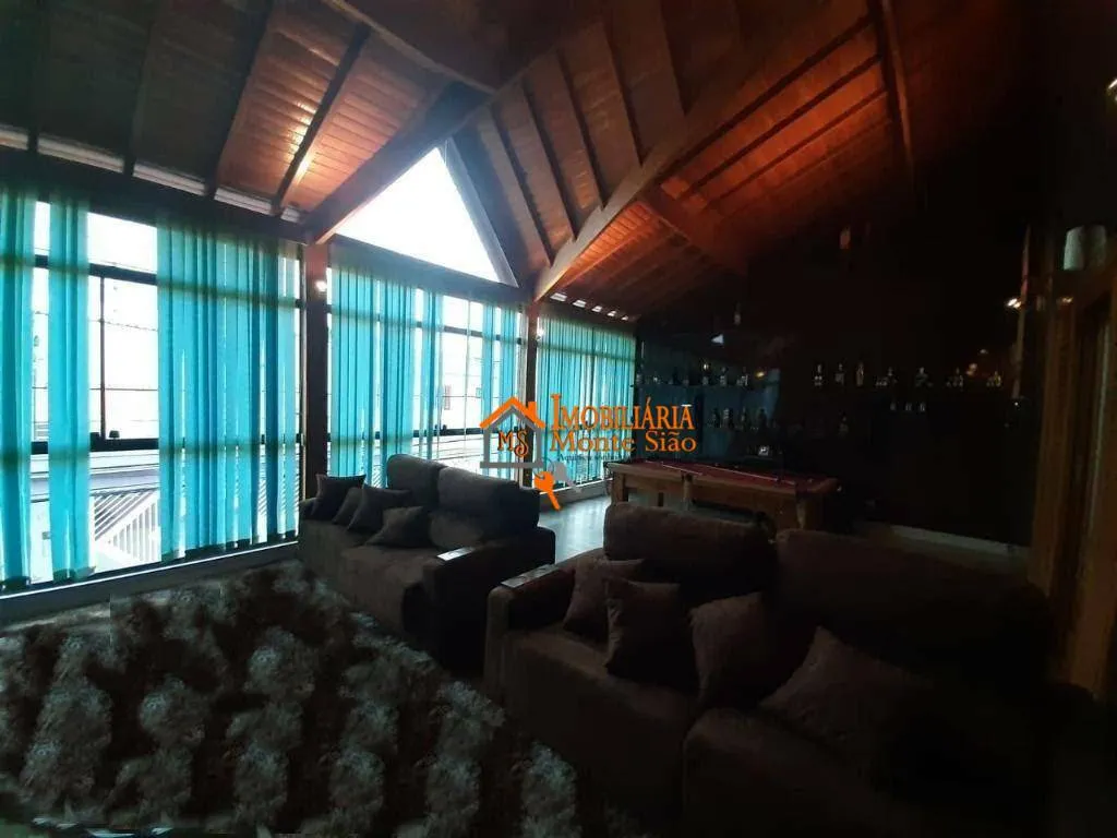 Imagem Sobrado com 2 dormitórios à venda, 264 m² por R$ 2.662.500,00 - Cidade Maia - Guarulhos/SP