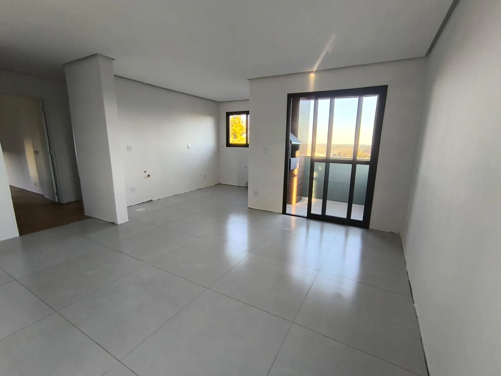 Imagem Apartamento à venda em Caxias do Sul, Santa Catarina, com 2 quartos, 91.57m2