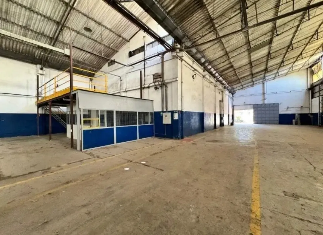 Imagem Galpão 2.500m² Comercial Jardim dos Passaros-Vinhedo/SP