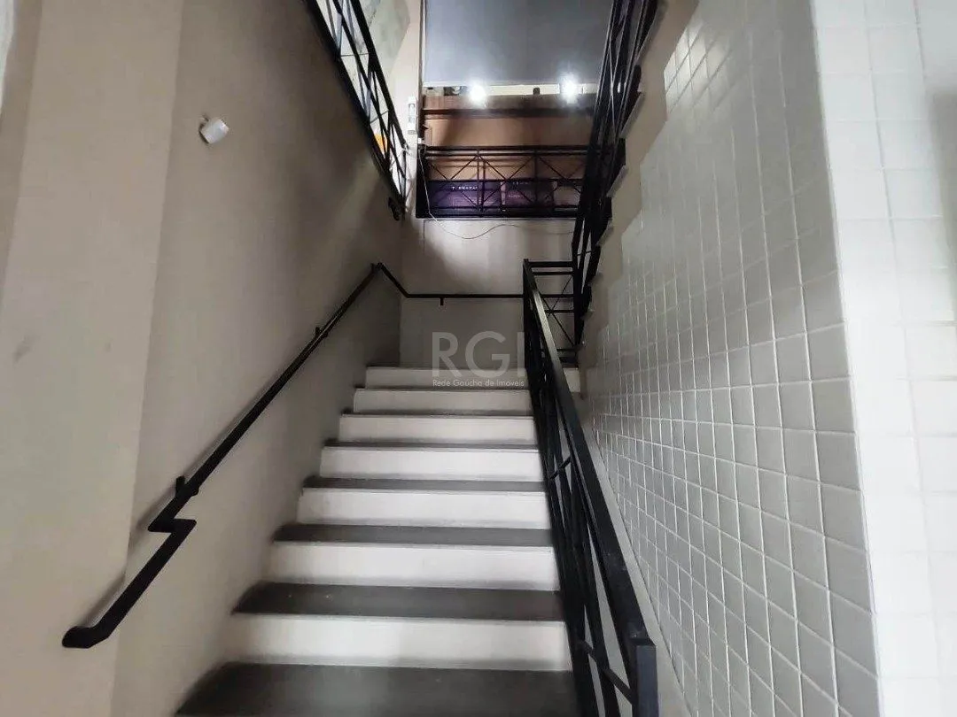 Imagem Loja para Venda - 461m² - bairro Tristeza