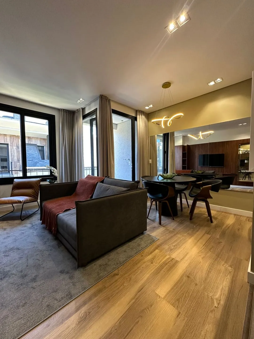 Imagem Apartamento à venda em Gramado, Centro, com 1 quarto, 56.42m2
