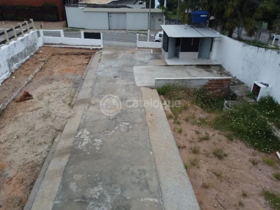 Imagem Terreno comercial à venda ou locação em Ponta Negra - 585m² de visibilidade e localização estratégica - a Av. Eng. Roberto Freire.
