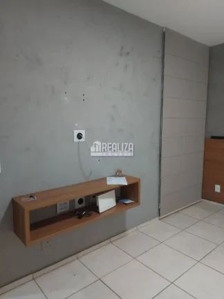 Imagem Apartamento de 2 dormitórios com piscina no Condomínio Parque Udon, bairro Fabrício em Uberaba