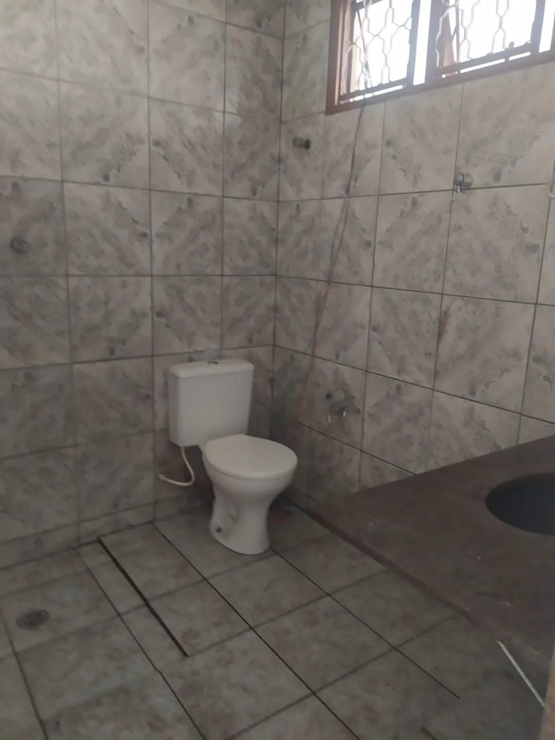 Imagem Casa à venda 2 Quartos, 1 Vaga, 100M², Alto São Pedro, Taubaté - SP