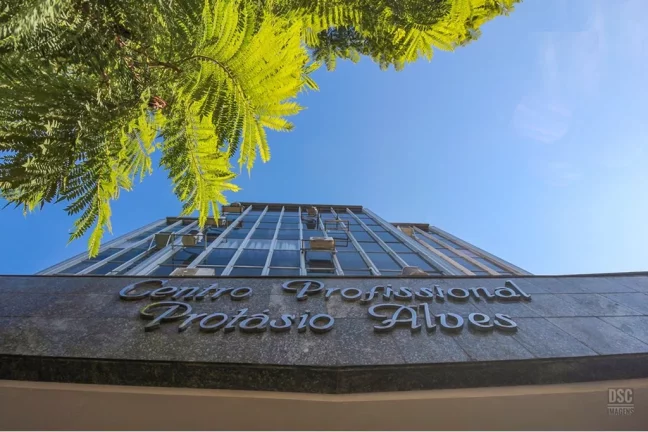 Imagem Sala para venda no bairro Petrópolis em Porto Alegre