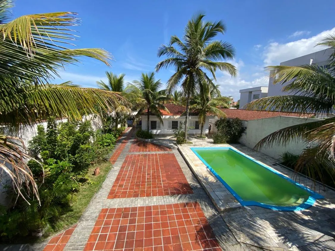 Imagem LINDA CASA A VENDA COM PISCINA FRENTE MAR NA BOCA DA BARRA