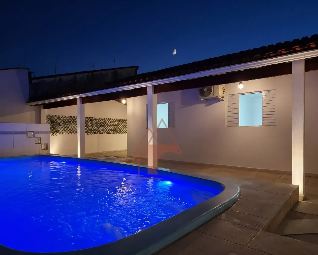 Imagem Casa com 4 Quartos à Venda, 164 m² em Cibratel II - Itanhaém