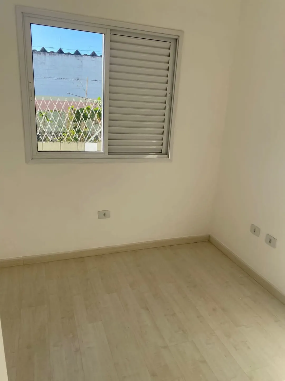Imagem Casa para Locação 3 Quartos, 1 Suite, 1 Vaga, Vila Areao, Taubaté - SP | Condomínio Residencial Contemporâneo