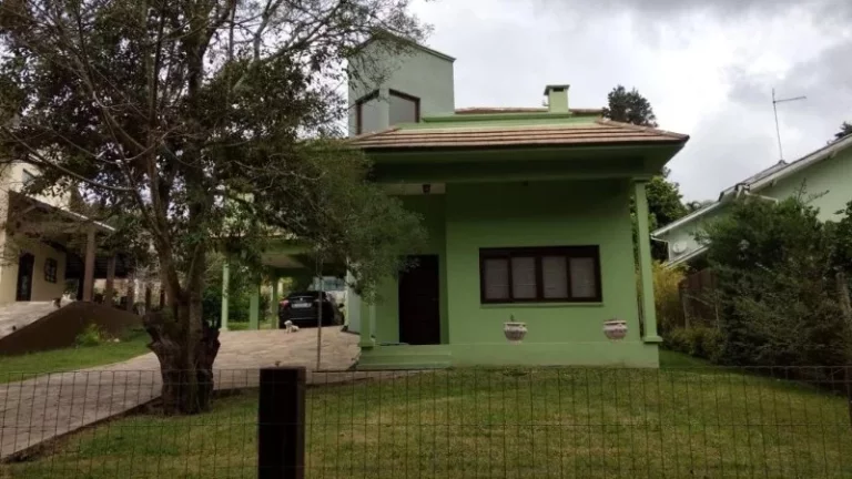 Imagem Linda casa de alvenaria em Cond fechado, Condado de Castella