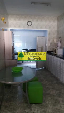 Imagem Imóvel de luxo na Praia Martim de Sá em Caraguatatuba-SP: 3 quartos, 1 suíte, piscina, churrasqueira e área gourmet!
