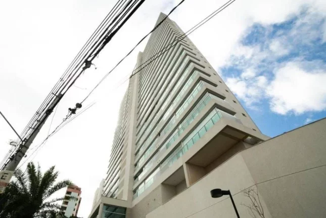 Imagem Flat disponível para venda no Condomínio Cosmopolitan High Garden, com 58m², 2 dormitórios e 1 vaga