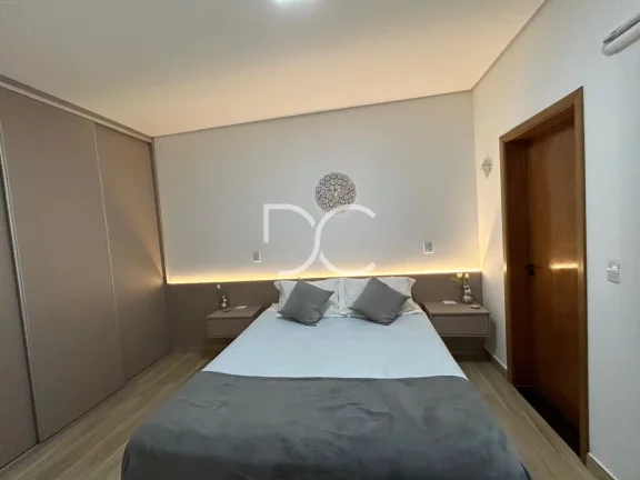 Imagem Condomínio Terras de São Francisco - Venda casa térrea | AC 114m² | AT160 m² | 3 Dorm | 1Suíte | 3 Ban | 2 Vagas