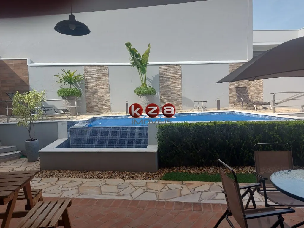 Imagem Residência de alto padrão a venda no Condomínio Le Village: 3 suítes, 4 vagas, piscina, 222m² - Valinhos-SP