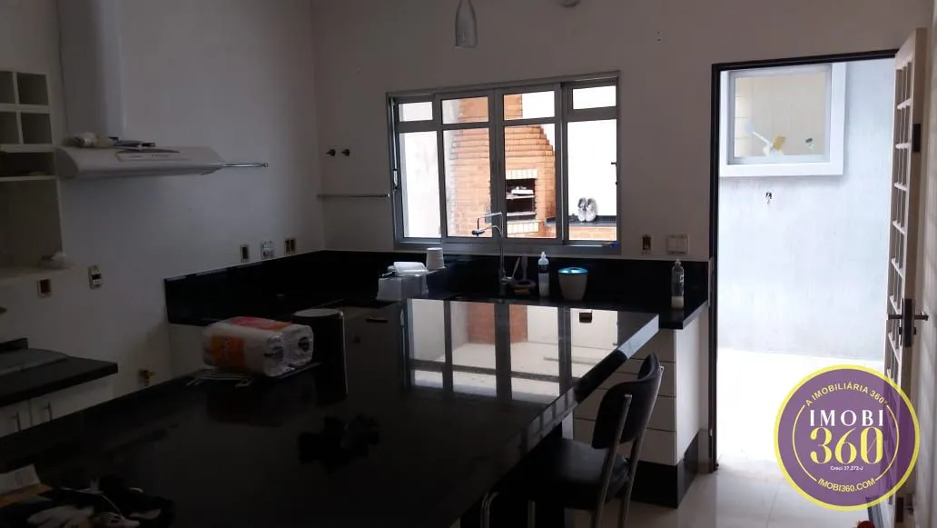 Imagem Sobrado à Venda em Penha de França, São Paulo - SP