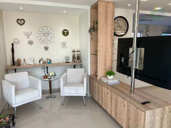 Imagem Casa alto padrão com 03 quartos, Av. Abdo Cabus, Venda, Candeias, Jaboatão dos Guararapes.