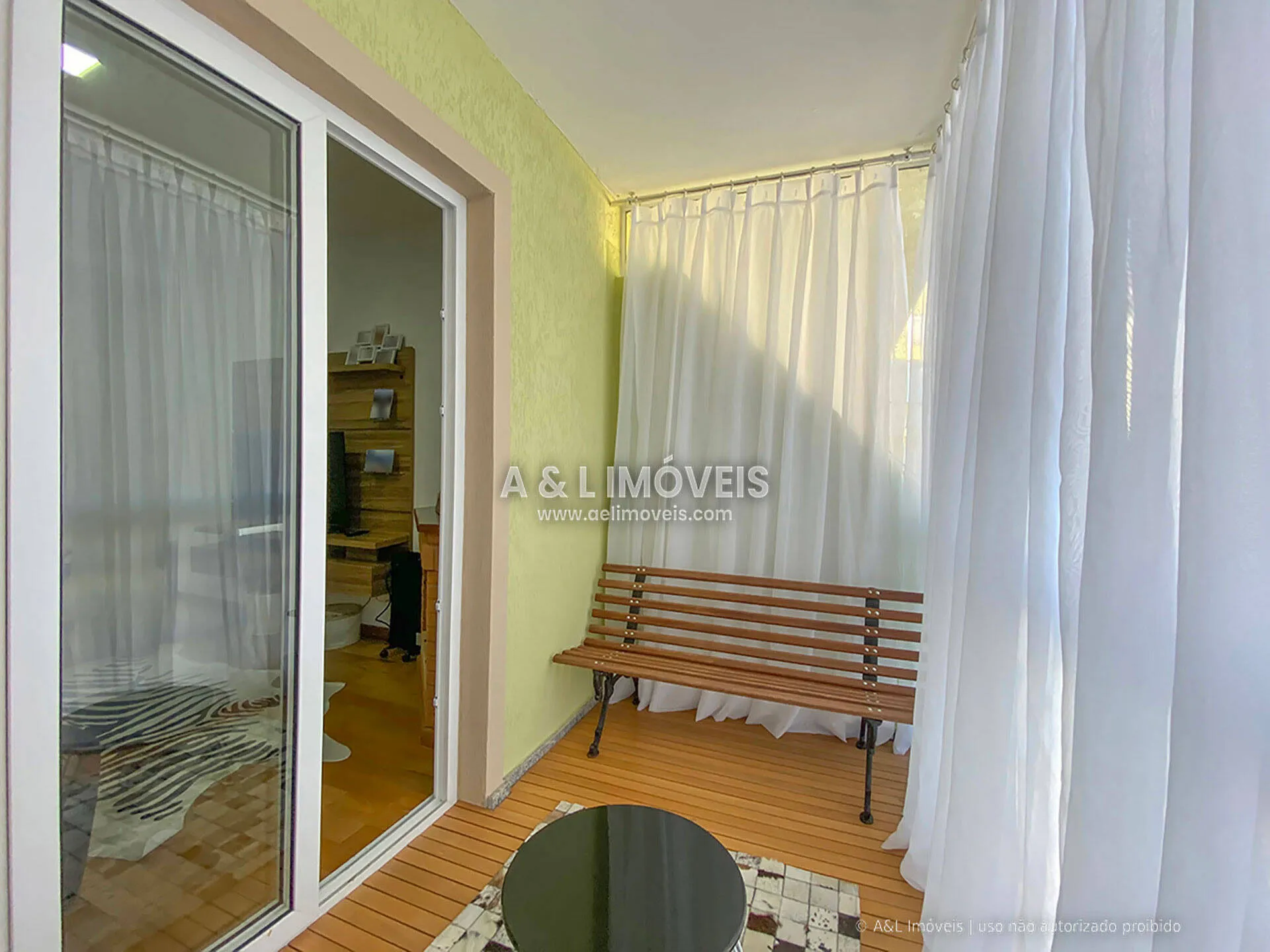 Imagem Apartamento à venda a 2,8 km do Capivari | 75,42 m² e 1 dormitório
