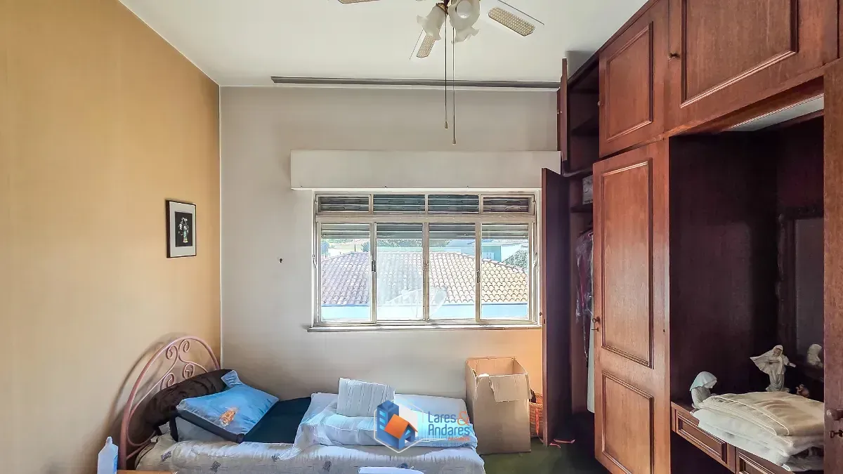 Imagem Casa para venda em Bela Aliança com 6 quartos, sendo 2 suítes, 395m²