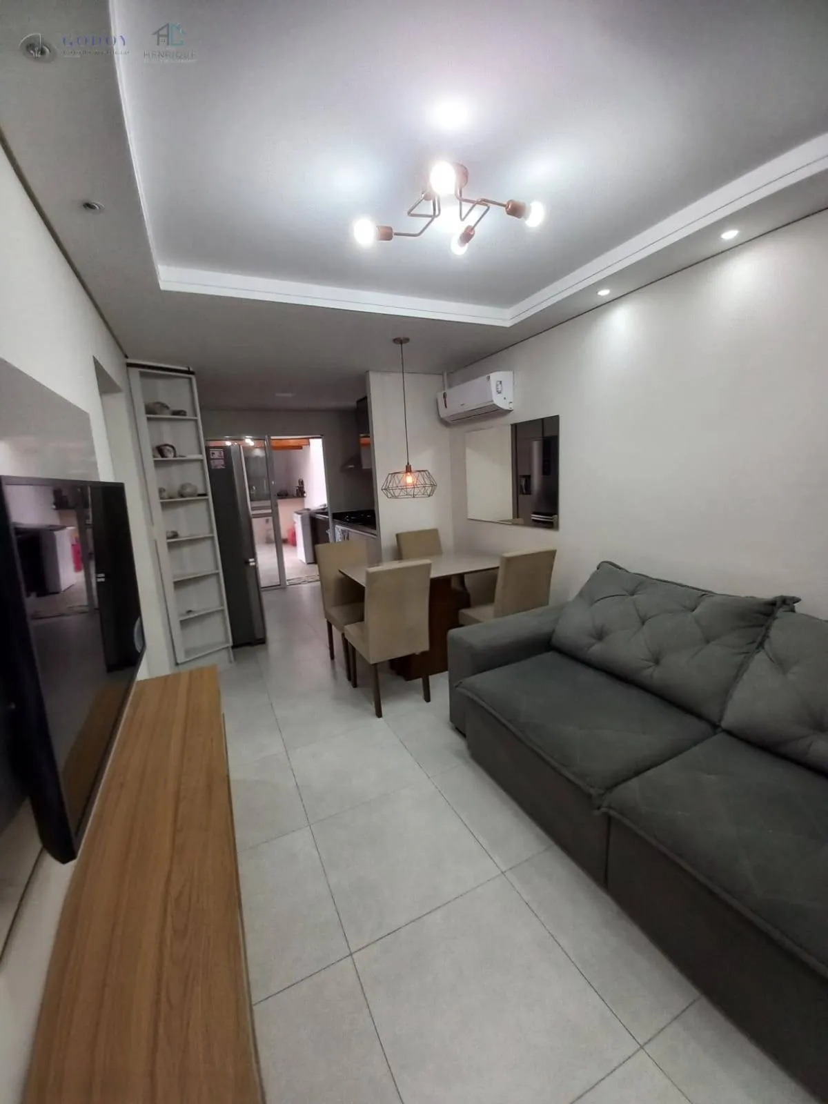 Imagem Casa Aconchegante em Condomínio Fechado com Área de Lazer