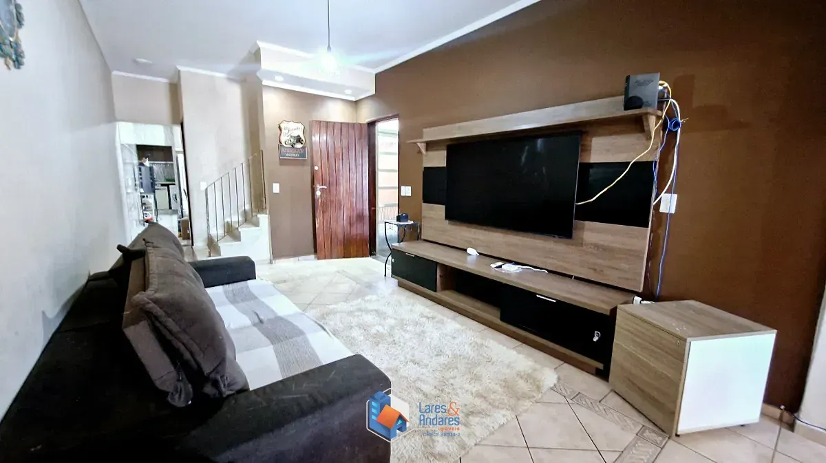 Foto do imóvel Casa para venda em Vila Basileia com 3 quartos, sendo 1 suíte, 157m² em Rua Alfredo Sade