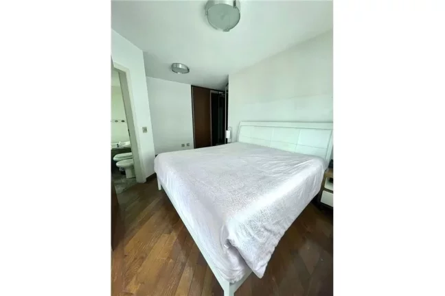Imagem Apartamento à Venda Na Aclimação Com 4 Dormitórios Sendo 2 Suítes e 3 Vagas