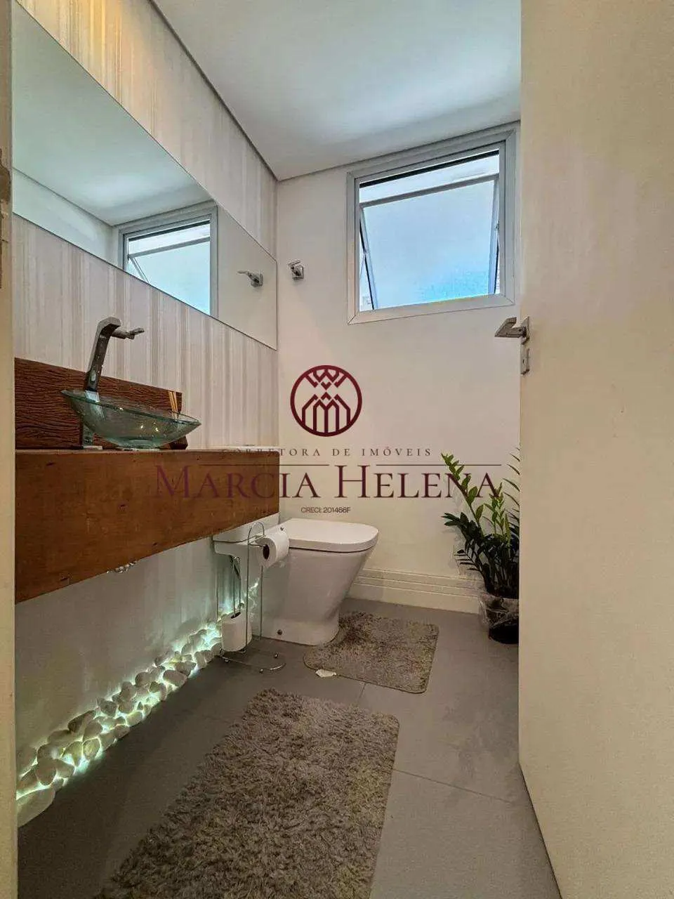 Imagem Apartamento à venda, no Edifício Asturias em Campinas, Taquaral, com 1 quarto, 57m2