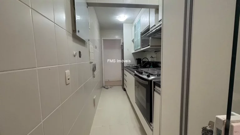 Imagem Apartamento para locação na Consolação: 3 quartos, 1 sala, 1 banheiro, 1 vaga de garagem, 128m². Confira!
