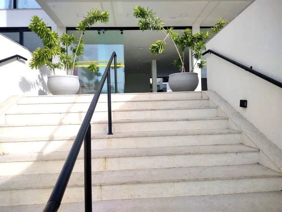 Imagem Belíssimo apartamento 3 suites beira mar no bairro Itacimirim, em Camaçari-BA.