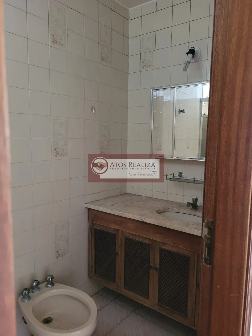 Imagem Vendo Oportunidade em Santo Amaro, Apartamento Espaçoso de 83m², 3 dormitórios, 1 vaga de garagem, venda por R$450.000. Oportunidade.