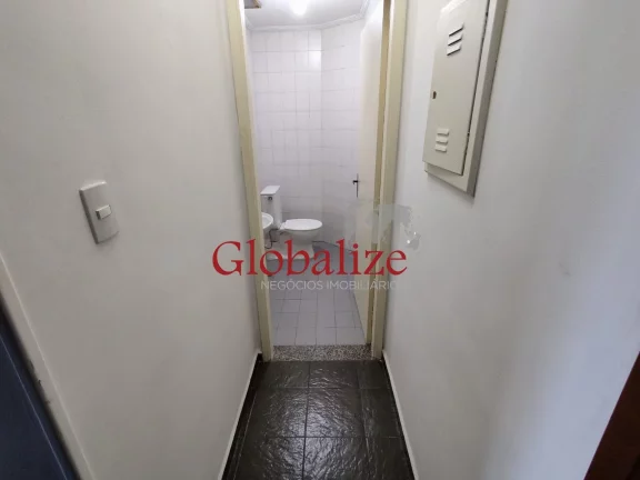 Imagem SALA COMERCIAL PARA LOCAÇÃO NO BAIRRO DO BOQUEIRÃO EM SANTOS (SP) POR R$.3.600,00 O PACOTE.