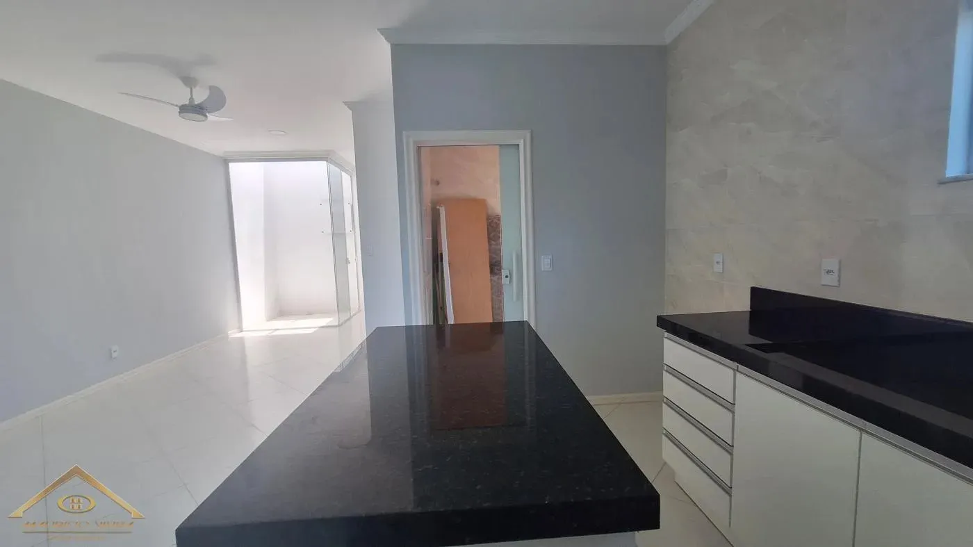 Imagem Casa para Venda em Cabo Frio / RJ no bairro Vila do Peró