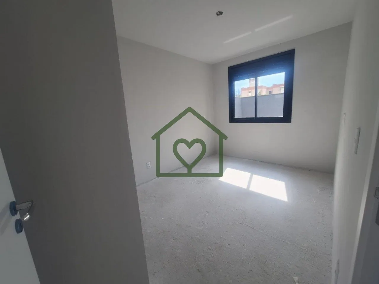 Imagem Descubra este maravilhoso Apartamento Garden, localizado na Rua Brasil, 315, próximo à Av. Araçá...