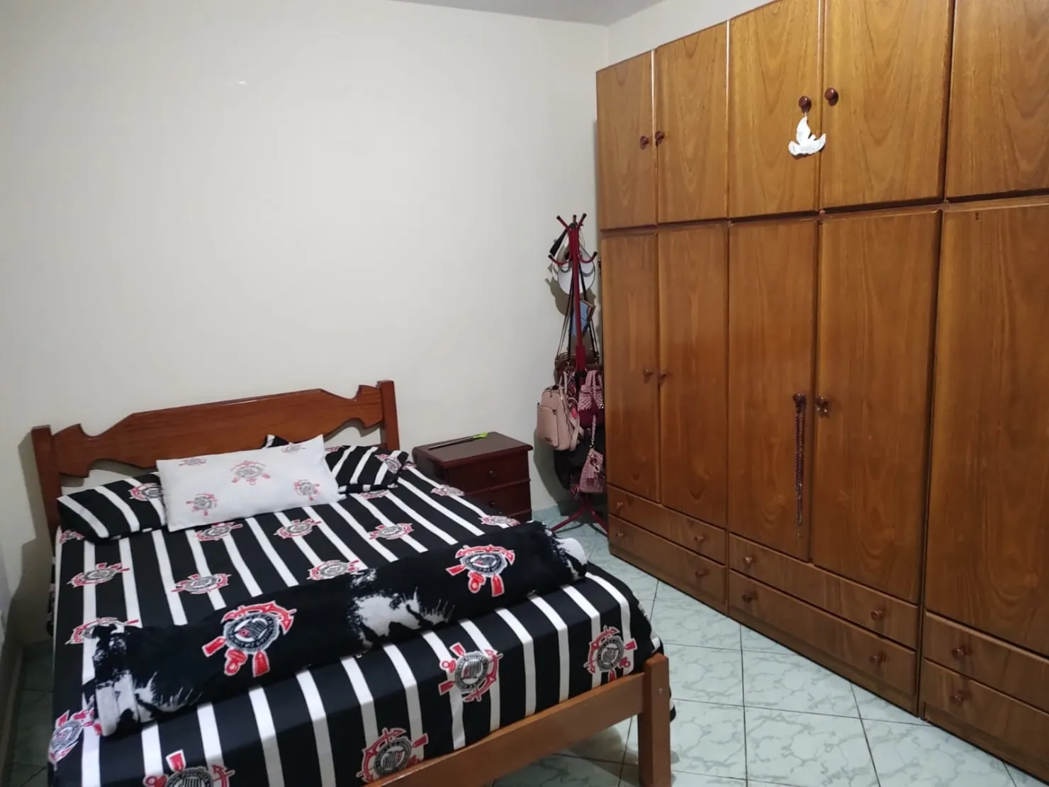 Imagem Casa à venda 3 Suites, 2 Vagas, 300M², Crispim, Pindamonhangaba - SP