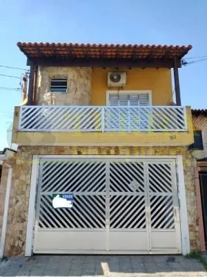Foto do imóvel Sobrado 3 Quartos com 2 Vagas em Pestana, Osasco - Pronto para Morar