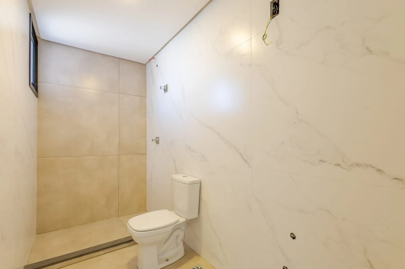 Imagem Casa Condominio para Venda - 94.47m², 3 dormitórios, sendo 1 suites, 1 vaga - Medianeira