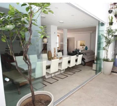 Imagem Casa de Condomínio com 4 Quartos à Venda, 290 m² em Granja Julieta - São Paulo