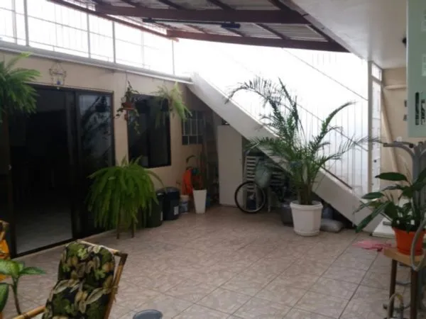 Imagem Casa para Venda - 435.6m², 2 dormitórios, 3 vagas - Cristo Redentor