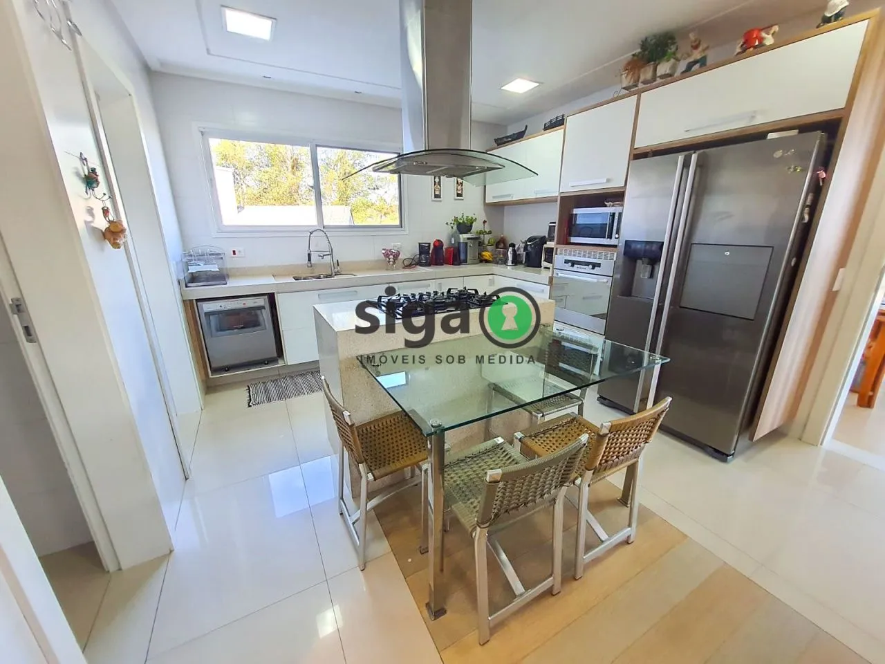 Imagem Maravilhoso Sobrado 600 m² Arujá V