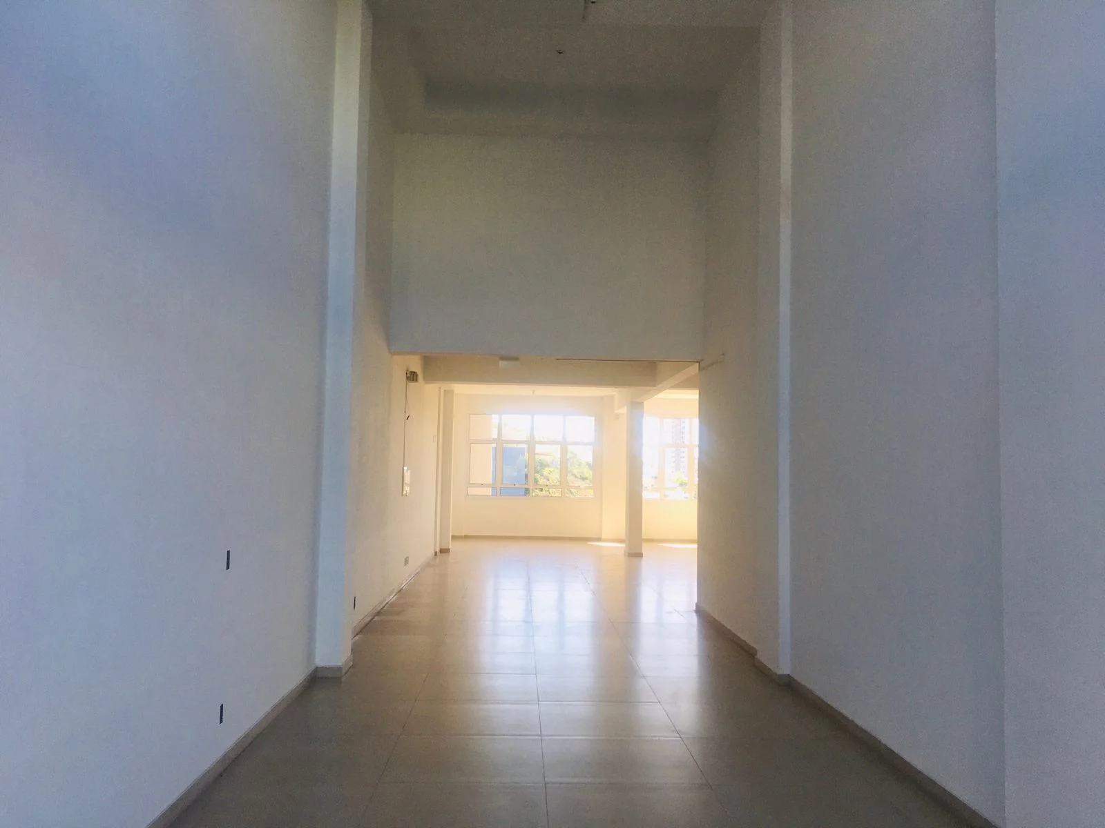 Imagem Sala Comercial para venda no bairro Panazzolo em Caxias do Sul